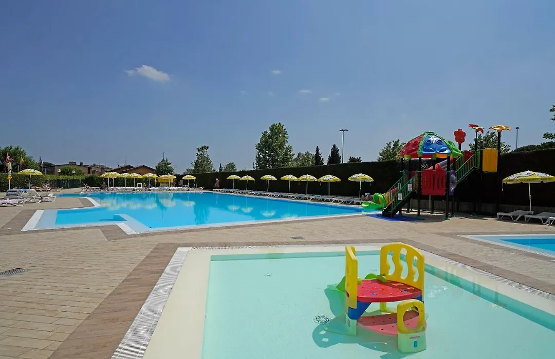 Residence Villaggio Tiglio-1